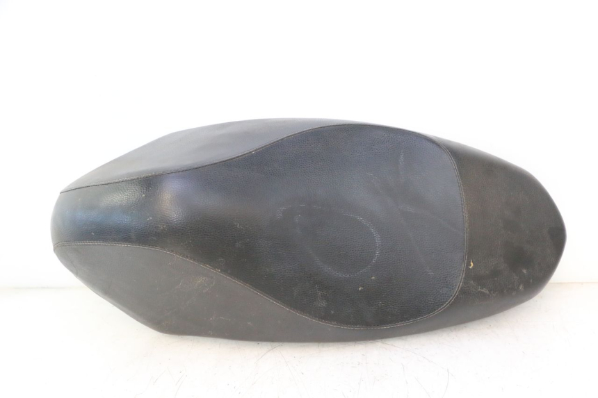 photo de SELLE PEUGEOT KISBEE 2T 50 (2010 - 2017) - Vista principale
