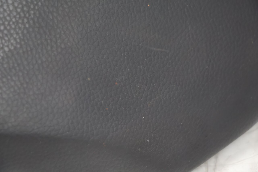 photo de SELLE PEUGEOT KISBEE 2T 50 (2010 - 2017) - Ricambio usato controllato