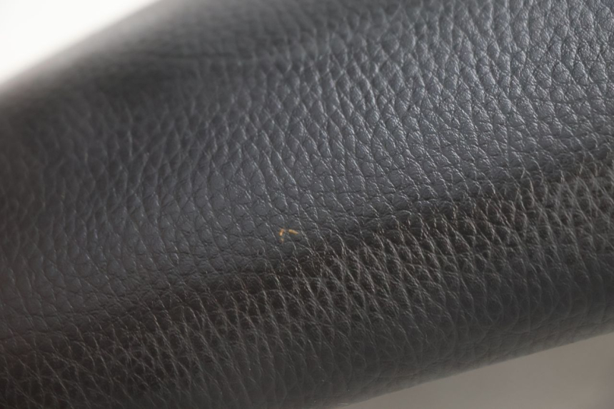 photo de SELLE PEUGEOT KISBEE 2T 50 (2010 - 2017) - Marcature e riferimenti originali
