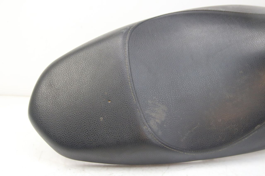 photo de SELLE PEUGEOT KISBEE 4T 50 (2018 - 2022) - Vista d'insieme del prodotto