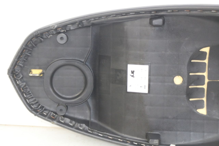 photo de SELLE PEUGEOT KISBEE 4T 50 (2018 - 2022) - Ispezione visiva dettagliata