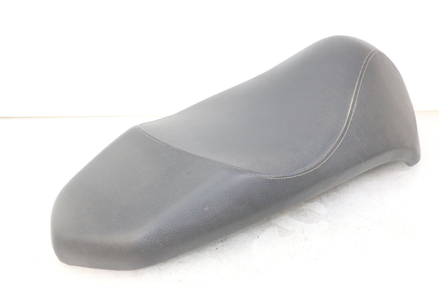 photo de SELLE PEUGEOT KISBEE 4T 50 (2018 - 2022) - Zoom sui componenti