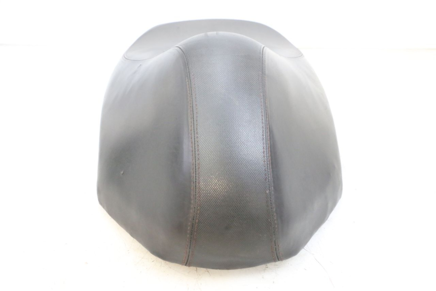 photo de SELLE PEUGEOT KISBEE 4T 50 (2018 - 2022) - Zoom sullo stato d'uso