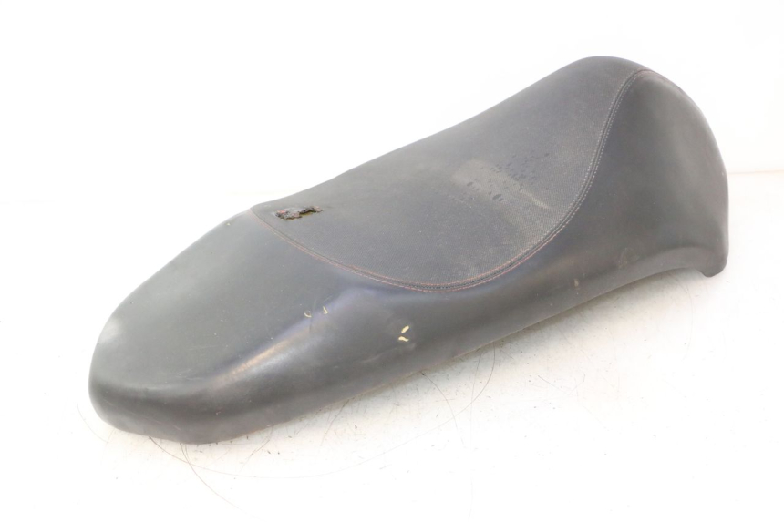 photo de SELLE PEUGEOT KISBEE 4T 50 (2010 - 2017) - Foto prodotto supplementare