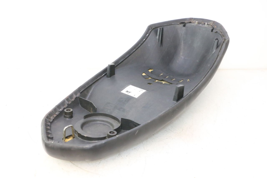 photo de SELLE PEUGEOT KISBEE 4T 50 (2010 - 2017) - Ricambio usato controllato