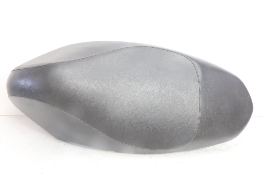 photo de SELLE PEUGEOT KISBEE 4T 50 (2010 - 2017) - Vista principale