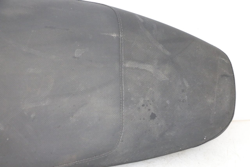 photo de SELLA KYMCO PEOPLE S 125 (2000 - 2008) - Zoom sui componenti