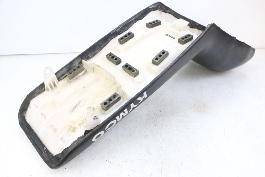 photo de SELLA KYMCO STRYKER OFF ROAD 125 (1999 - 2005) - Altra vista dell'articolo