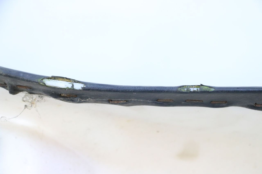 photo de SELLA KYMCO STRYKER OFF ROAD 125 (1999 - 2005) - Stato della superficie e materiale