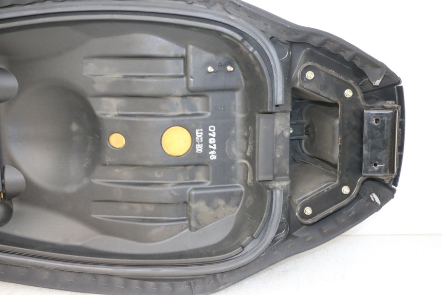 photo de SELLA KYMCO XCITING 500 (2007 - 2010) - Zoom sullo stato d'uso