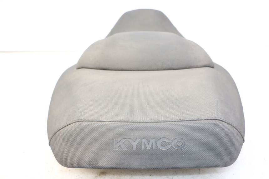 photo de SELLA KYMCO XCITING 500 (2007 - 2010) - Marcature e riferimenti originali