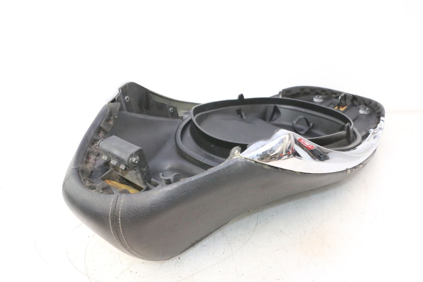 photo de SELLE PIAGGIO LIBERTY IGET 4T 50 (2015 - 2020) - Altra angolazione