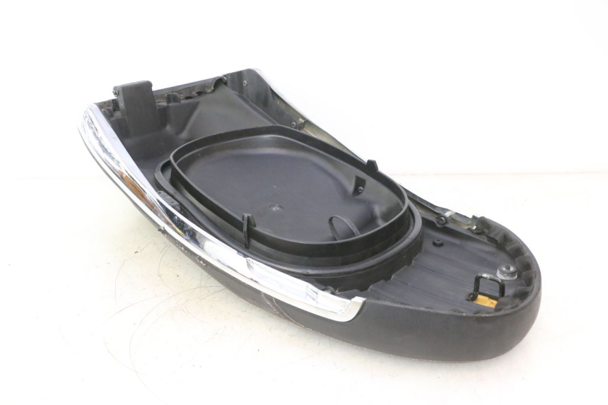 photo de SELLE PIAGGIO LIBERTY IGET 4T 50 (2015 - 2020) - Marcature e riferimenti originali