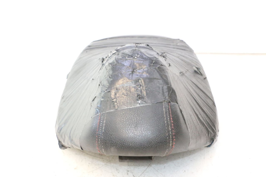 photo de SELLA PIAGGIO LIBERTY IGET 4T 50 (2021 - 2025) - Dettagli dei punti di fissaggio