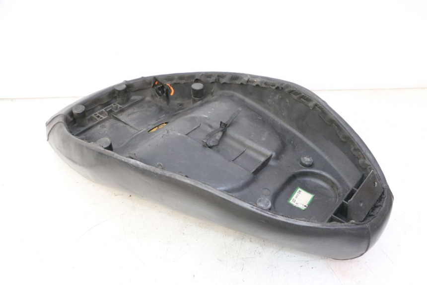 photo de SELLA PIAGGIO LIBERTY 125 (1998 - 2008) - Primo piano tecnico