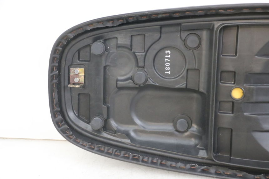 photo de SELLE KYMCO LIKE 125 (2009 - 2016) - Focus sulla struttura