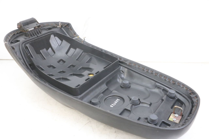 photo de SELLE KYMCO LIKE 125 (2009 - 2016) - Vista d'insieme del prodotto