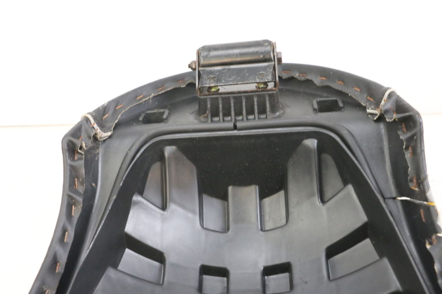 photo de SELLE KYMCO LIKE 125 (2009 - 2016) - Marcature e riferimenti originali