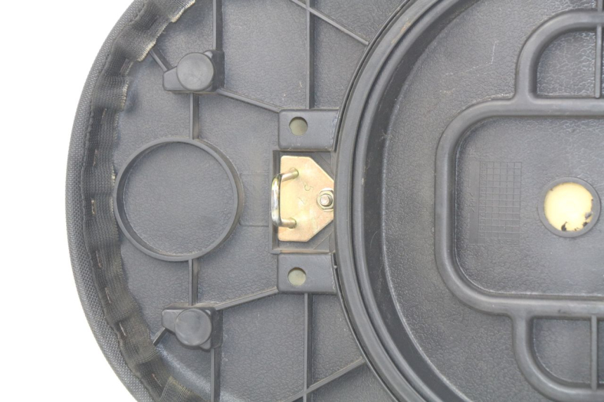 photo de SELLA VENESI LOWIGI RETRO JJ50QT-3 50 (2020 - 2022) - Stato della superficie e materiale