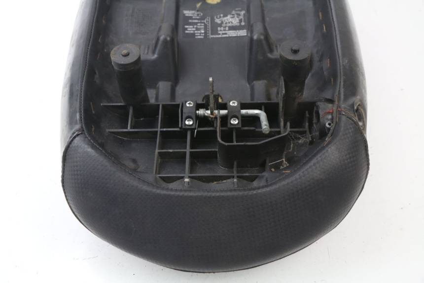 photo de SELLA PEUGEOT LUDIX BLASTER 50 (2006 - 2014) - Zoom sui componenti