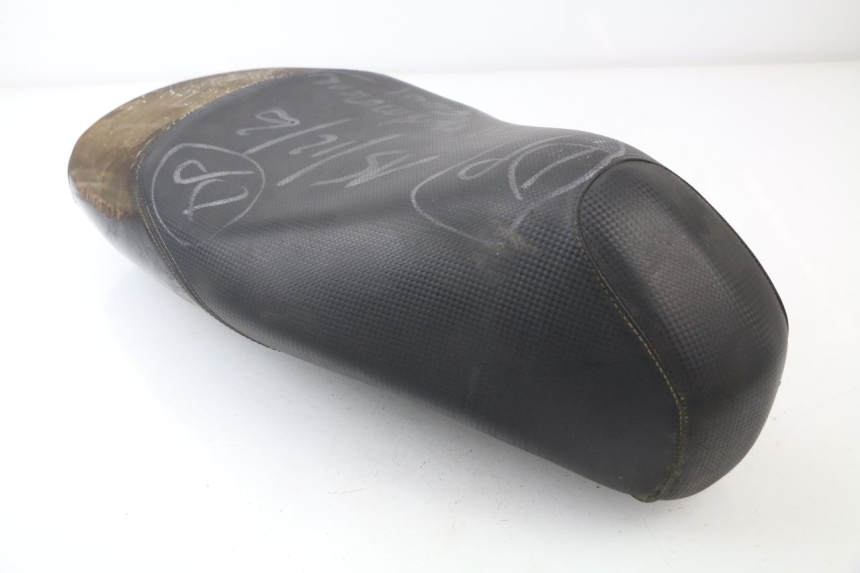 photo de SELLA PEUGEOT LUDIX BLASTER 50 (2006 - 2014) - Altra angolazione