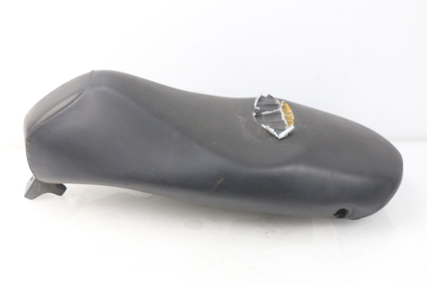 photo de SELLE PEUGEOT LUDIX 50 (2008 - 2017) - Stato della superficie e materiale