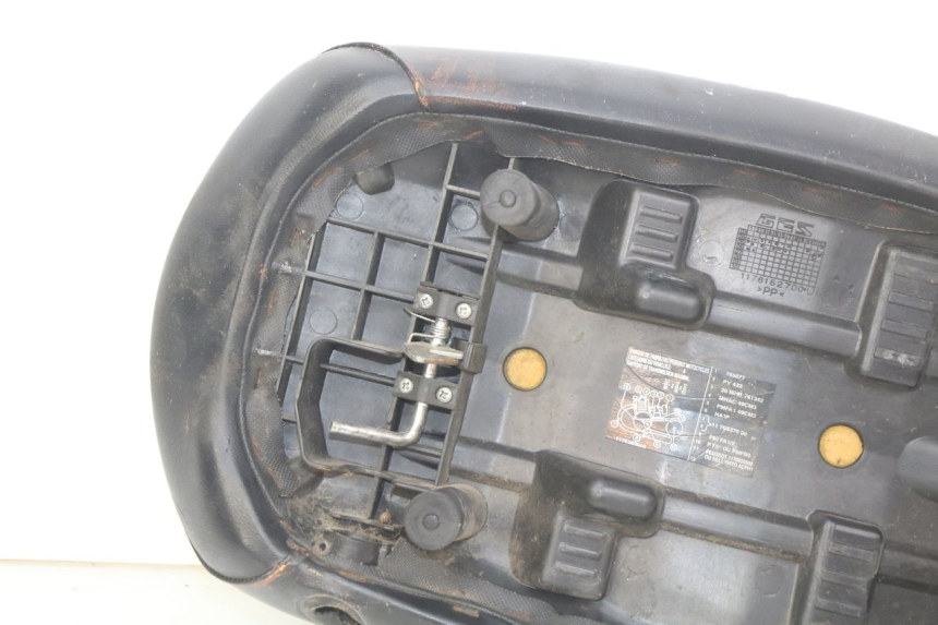 photo de SELLE PEUGEOT LUDIX 50 (2005 - 2007) - Altra vista dell'articolo