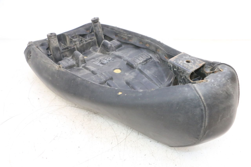 photo de SELLE PEUGEOT LUDIX 50 (2005 - 2007) - Zoom sullo stato d'uso