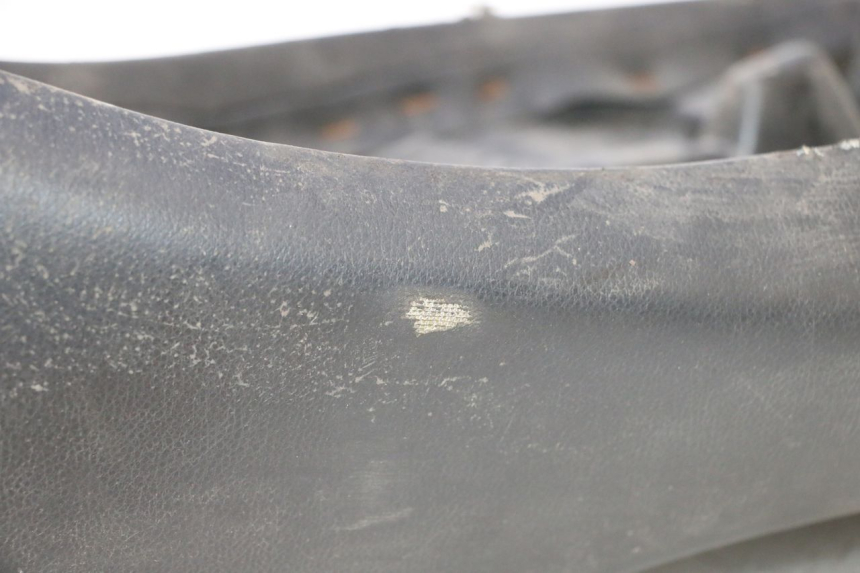 photo de SELLE PEUGEOT LUDIX 50 (2005 - 2007) - Dettagli dei punti di fissaggio