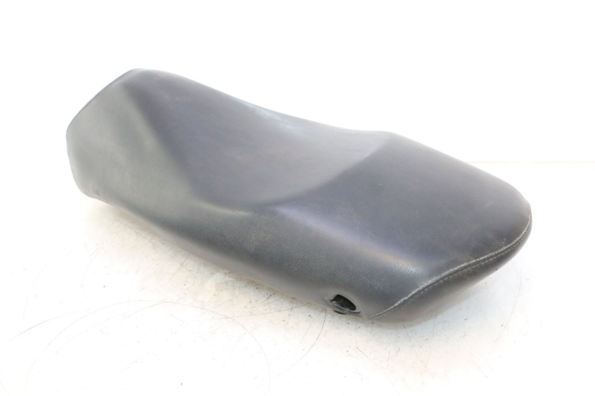 photo de SELLE PEUGEOT LUDIX 50 (2005 - 2007) - Zoom sui componenti