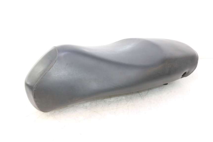 photo de SELLE PEUGEOT LUDIX 50 (2005 - 2007) - Primo piano ad alta risoluzione