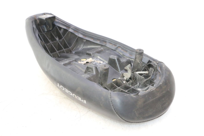 photo de SELLE PEUGEOT LUDIX 50 (2005 - 2007) - Ricambio usato controllato