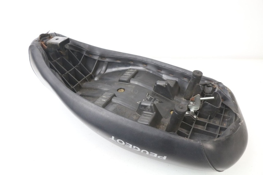 photo de SELLA PEUGEOT LUDIX ONE 50 (2004 - 2006) - Zoom sullo stato d'uso