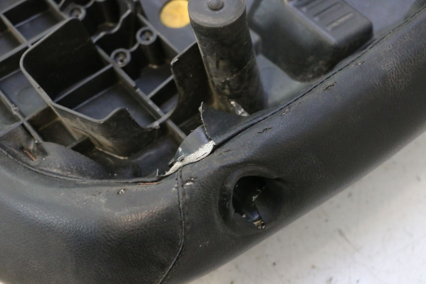 photo de SELLA PEUGEOT LUDIX ONE 50 (2004 - 2013) - Primo piano tecnico