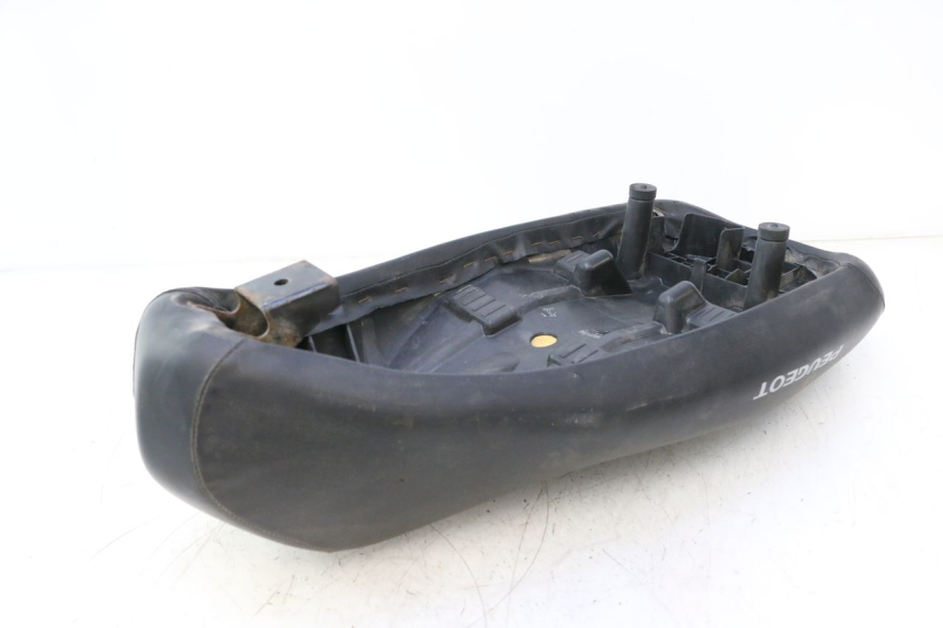 photo de SELLA PEUGEOT LUDIX ONE 50 (2004 - 2013) - Stato della superficie e materiale