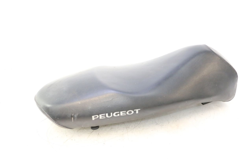 photo de SELLA PEUGEOT LUDIX ONE 50 (2004 - 2006) - Caratteristiche distintive