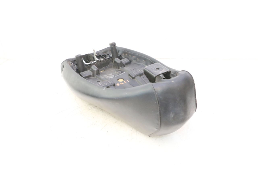 photo de SELLA PEUGEOT LUDIX ONE 50 (2004 - 2006) - Zoom sullo stato d'uso