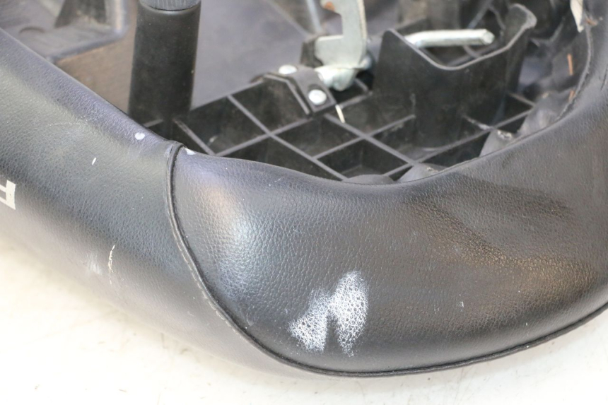 photo de SELLA PEUGEOT LUDIX ONE 50 (2004 - 2006) - Vista d'insieme del prodotto