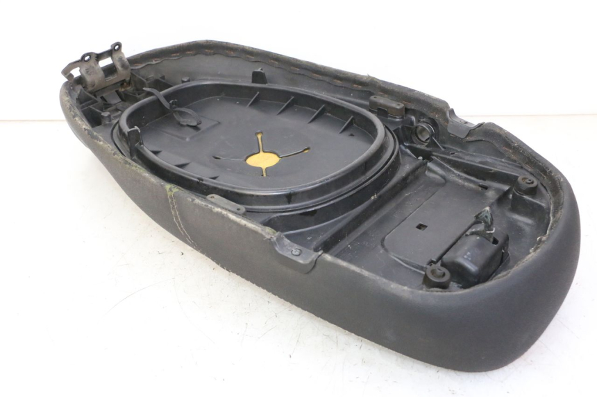 photo de SELLA PIAGGIO LXV 4T 50 (2009 - 2013) - Primo piano ad alta risoluzione