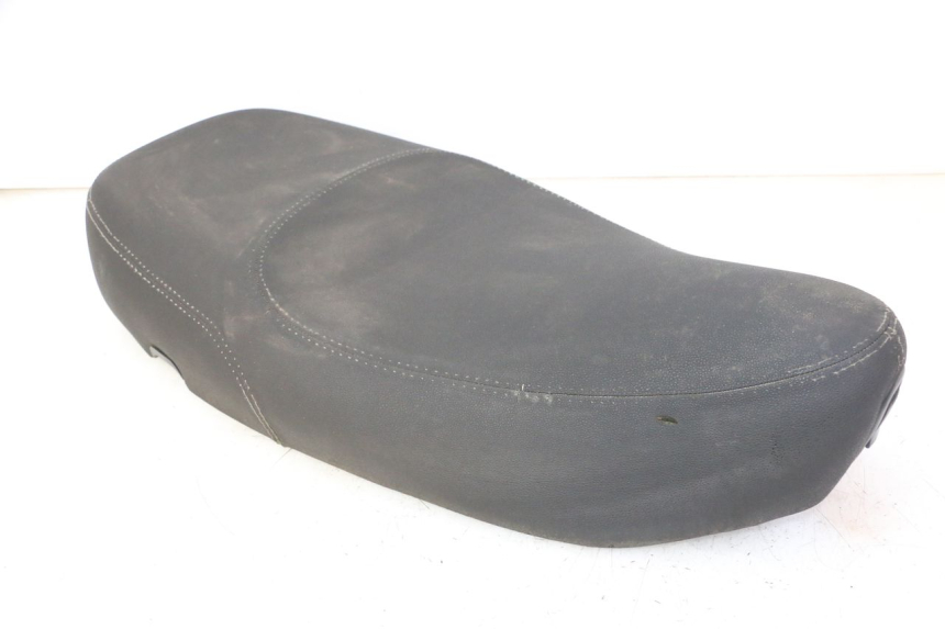 photo de SELLA PIAGGIO LXV 4T 50 (2009 - 2013) - Primo piano tecnico