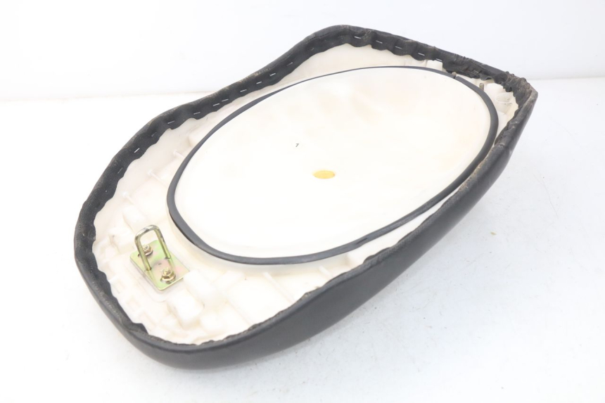 photo de SELLE JM MOTORS MIA 50 (2017 - 2020) - Stato della superficie e materiale