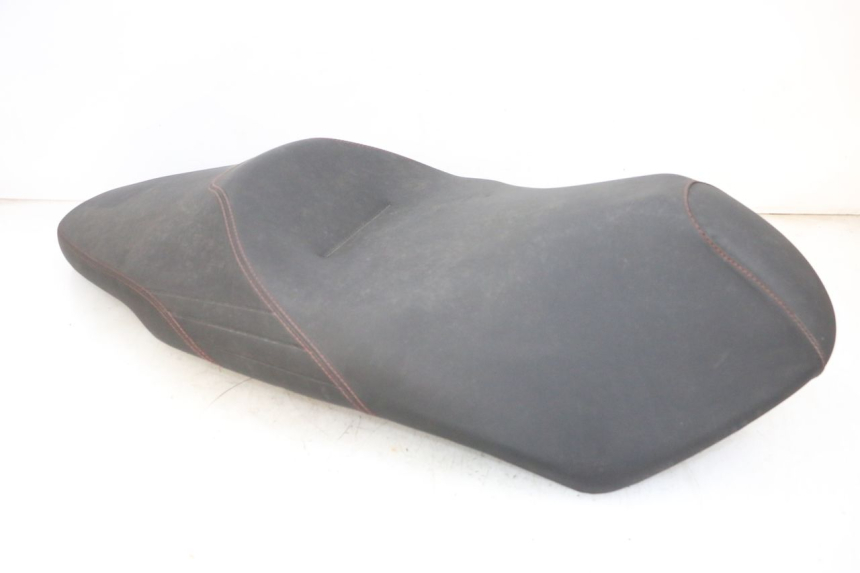 photo de SELLA PIAGGIO MP3 HPE 300 (2019 - 2026) - Ispezione visiva dettagliata