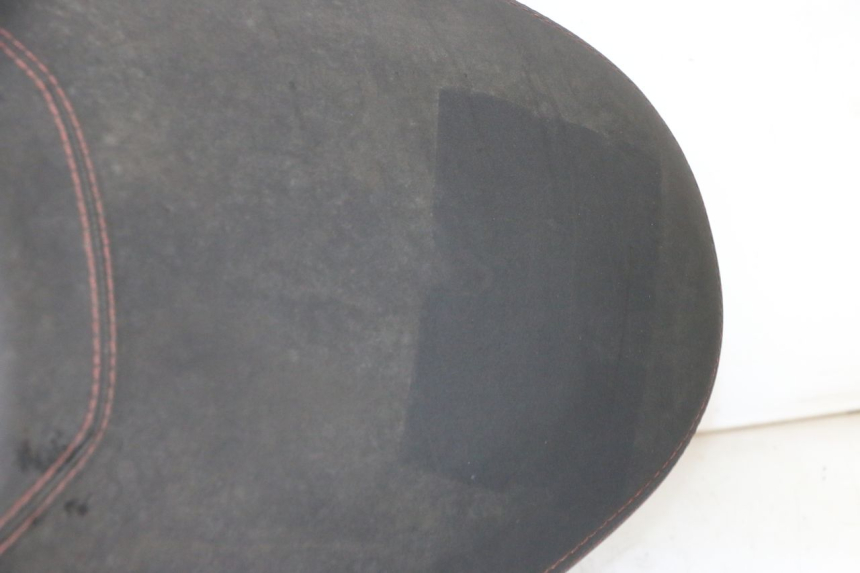 photo de SELLA PIAGGIO MP3 HPE 300 (2019 - 2026) - Zoom qualità usato