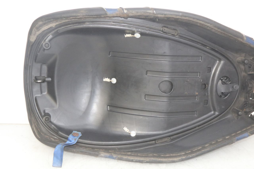 photo de SELLE PIAGGIO MP3 LT 400 (2007 - 2012) - Altra vista dell'articolo
