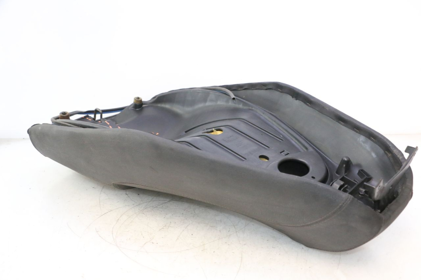 photo de SELLE PIAGGIO MP3 LT 400 (2007 - 2012) - Ispezione visiva dettagliata