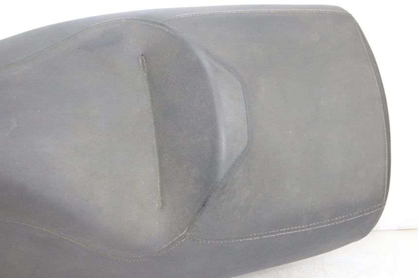 photo de SELLE PIAGGIO MP3 RL 250 (2006 - 2010) - Zoom qualità usato