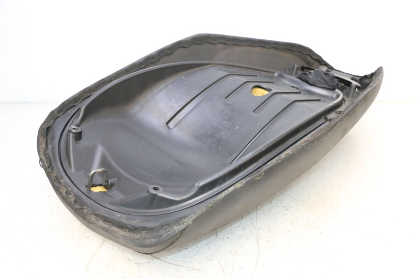 photo de SELLE PIAGGIO MP3 RL 250 (2006 - 2010) - Ispezione visiva dettagliata