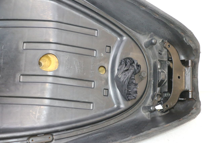 photo de SELLE PIAGGIO MP3 RL 250 (2006 - 2010) - Focus sulla struttura