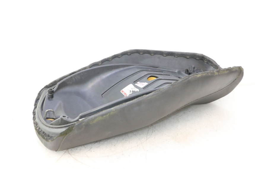 photo de SELLA PIAGGIO MP3 125 (2006 - 2014) - Caratteristiche distintive