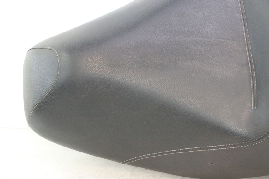 photo de SELLA PIAGGIO MP3 500 (2011 - 2015) - Focus sulla struttura